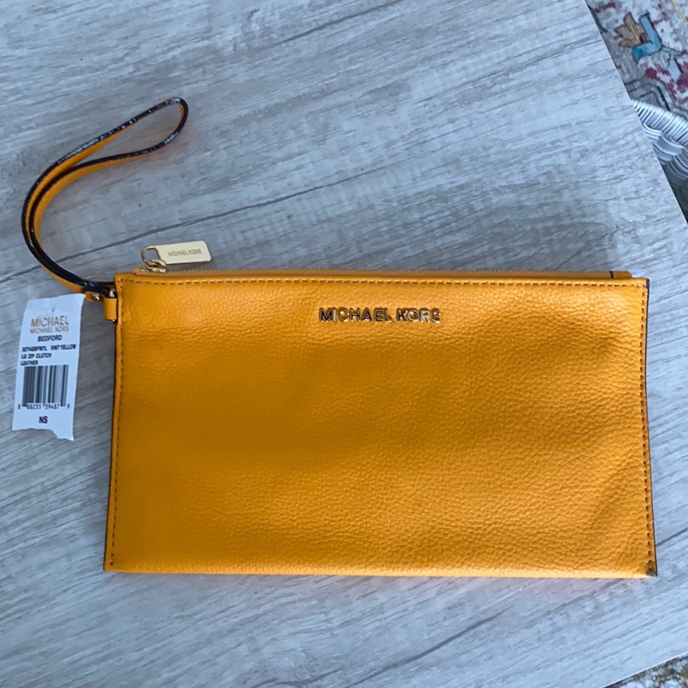 Wristlet MK designer!